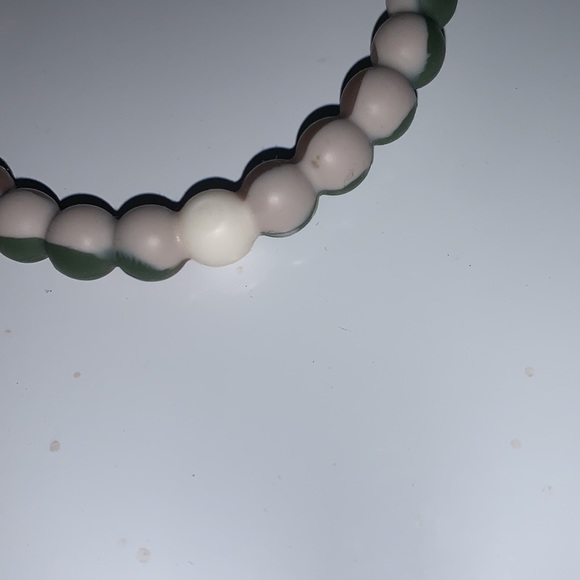 Lokai Bracelet. Wild life collaboration. - Picture 2 of 3